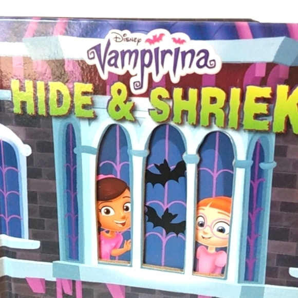 DISNEY JUNIOR VAMPIRINA HIDE & SHRIEK HARDCOVER SPOOKY FUN STORYTIME BOOK NWOT - Picture 3 of 9
